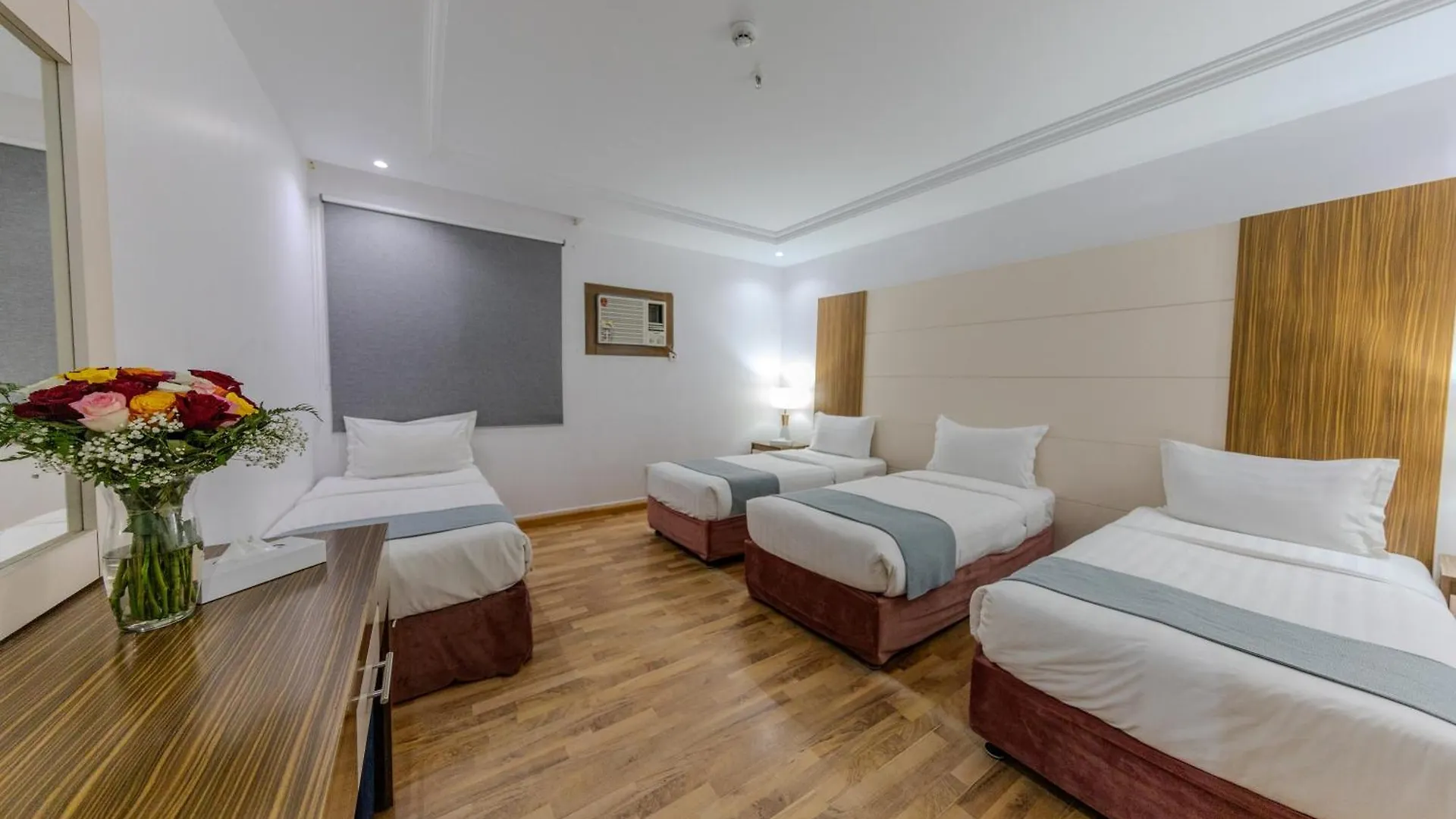 Marina Palace Hotel Medina Saudi Arabia